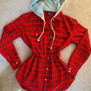 Forever 21 Red Plaid Flannel Long Sleeve Button Up Hoodie - Small - Like new